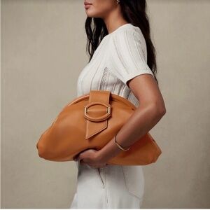 Banana Republic Stella Cloud clutch